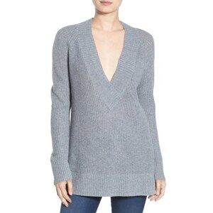 BP Women's V-Neck Sweater oversized long sleeve in Grey Size XS